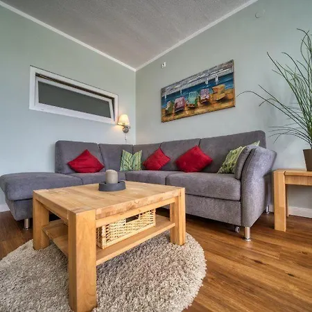 Ferienwohnung-k-09-12-0k0912 * Heiligenhafen